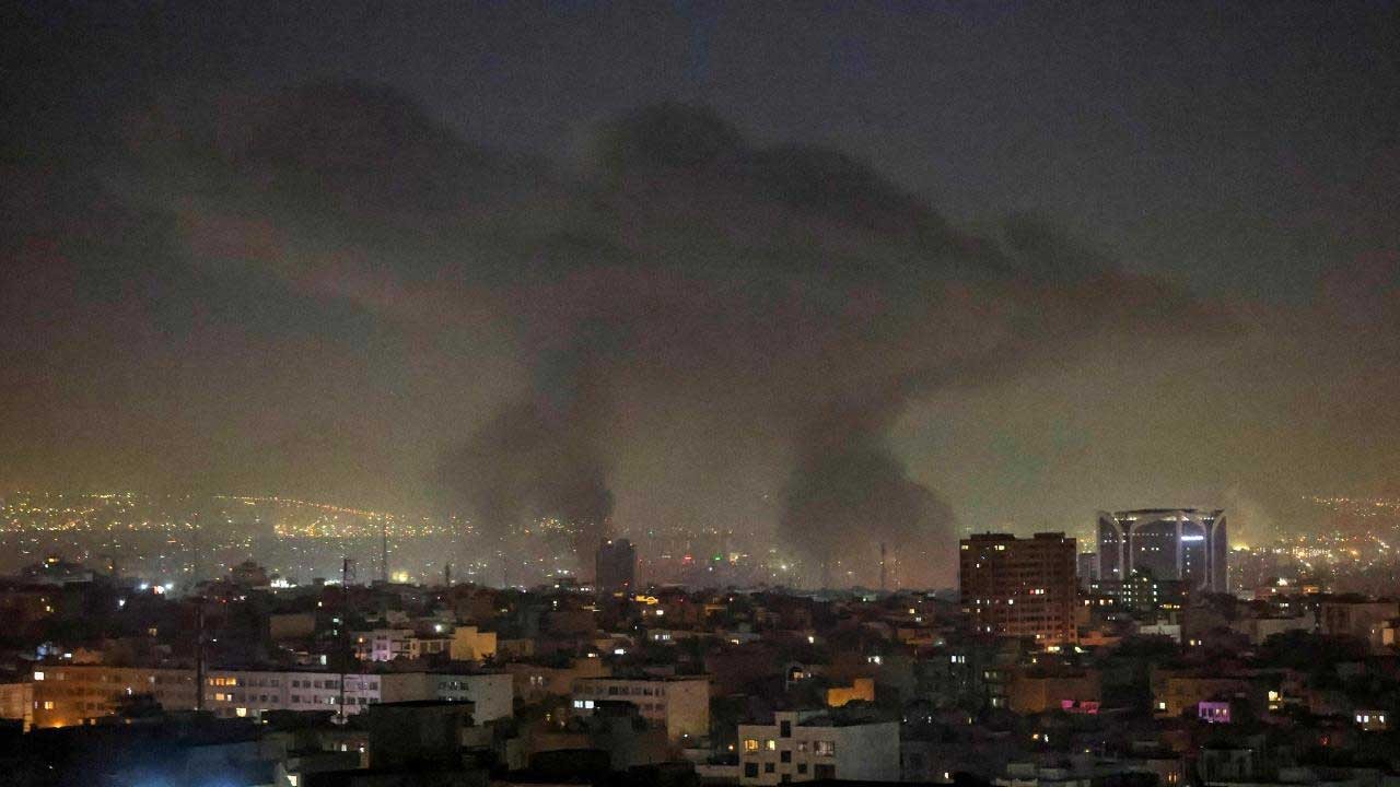 İran'da alüminyum ve petrokimya tesisi saldırıya uğradı