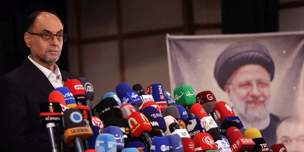 İran'da cumhurbaşkanı adaylığı için iki isim daha başvuru yaptı