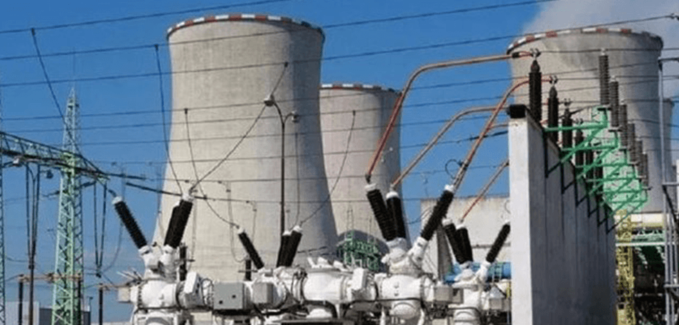 İran'da elektrik santralinde görevli 3 kişi 