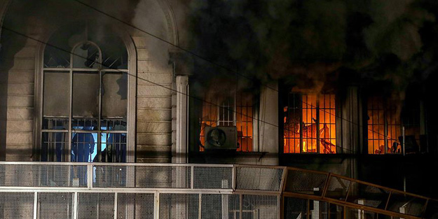 Suudi diplomatlar ülkelerine döndü