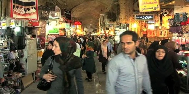 İran'da hafta sonu tatili tartışması