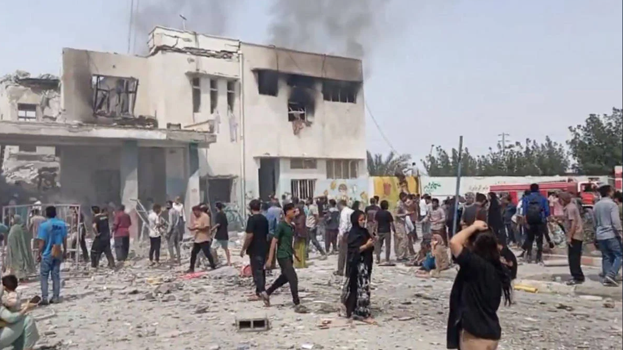 İran’da ilkokula füzeli saldırı! 148 çocuk öldü!