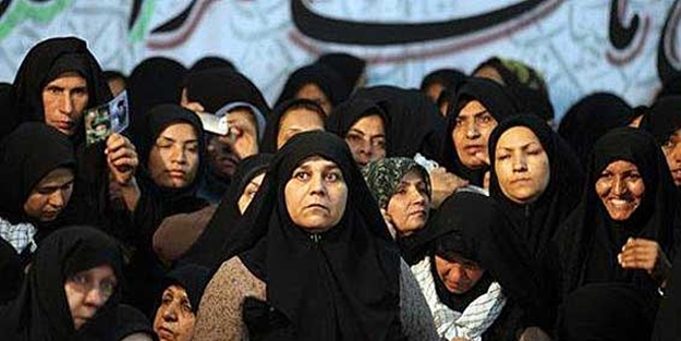 İran'da kadınlara anlamlı yasak