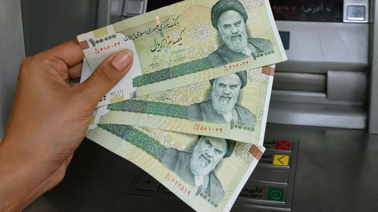 İran’da kaos! İran Riyali rekor değer kaybı var: Çöküşün eşiğinde! İran'ın ortaya atılan iddia ne?