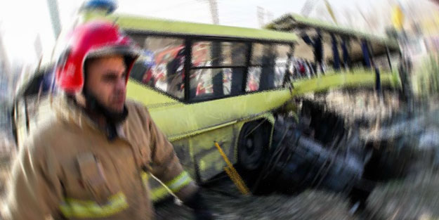 İran’da katliam gibi kaza! Çok sayıda ölü ve yaralı var