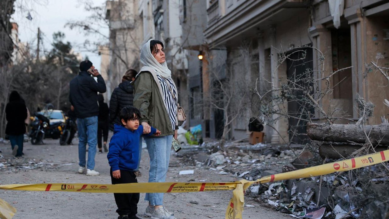 İran’da korkunç bilanço: Devlet değil resmen öğrenci ve öğretmen katilleri