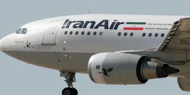 İran'da korkutan anlar! Yolcu uçağı zorunlu iniş yaptı