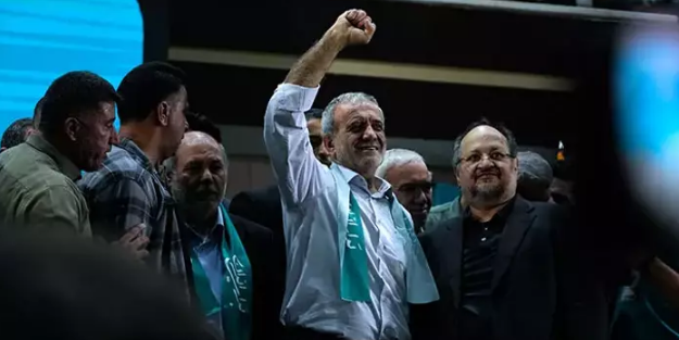 İran'daki cumhurbaşkanlığı seçiminde ilk sonuçlara göre Pezeşkiyan yarışı önde götürüyor
