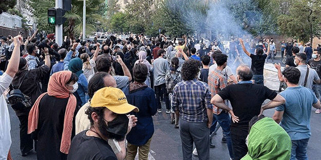 İran'daki Mahsa Emini protestoları devam ediyor