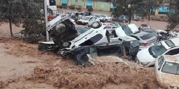 İran'daki selde ölü sayısı 17’ye yükseldi