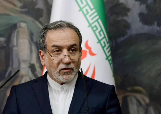 İran’dan ABD’ye sert cevap: O kirli ellerinizi üzerimizden çekin!