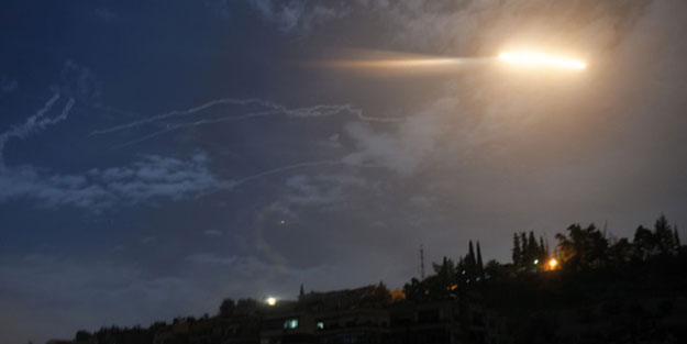 İran'dan bomba iddia: Rusya önünü açtı, Siyonistler vurdu