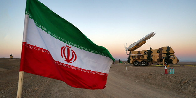 İran'dan çok büyük skandal! Türkiye merkezli depremleri fırsat bilip bölgeye gizlice soktular