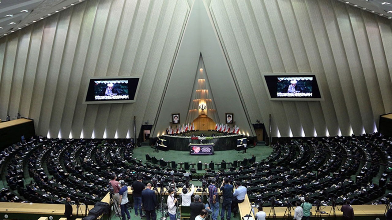 İran'dan dünyayı sarsacak karar! Maalesef onayladılar