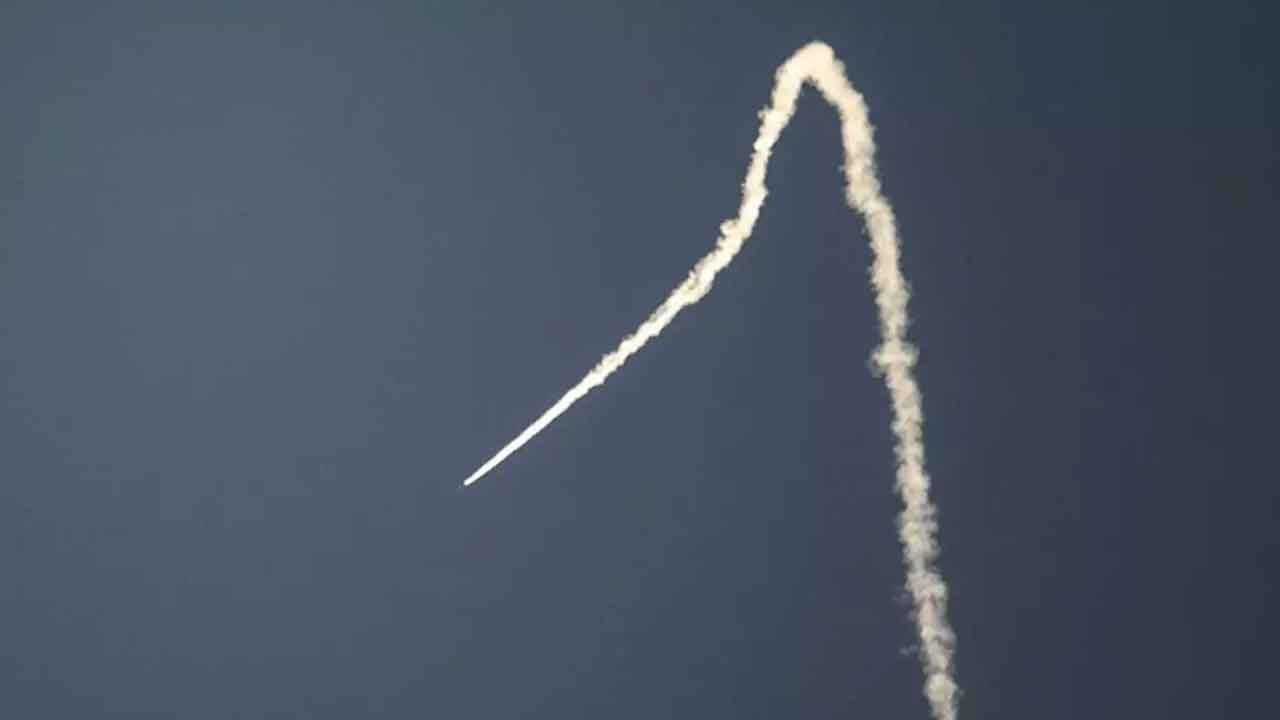 İran'dan fırlatılan füze ve İHA'ları düşürdüler