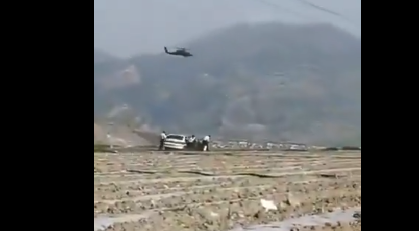 İran'dan inanılmaz görüntüler! Siviller ABD helikopterini hedef aldı