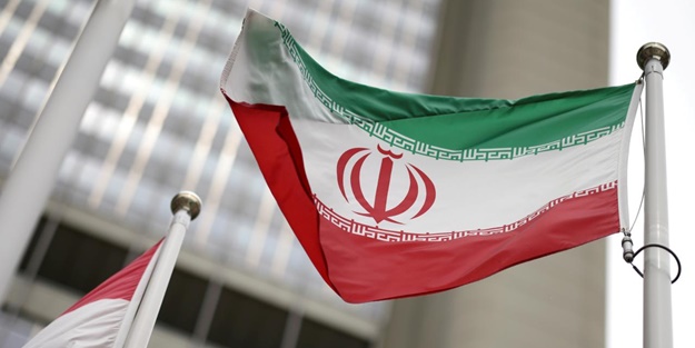 İran'dan İngiltere'ye "yaptırım" cevabı