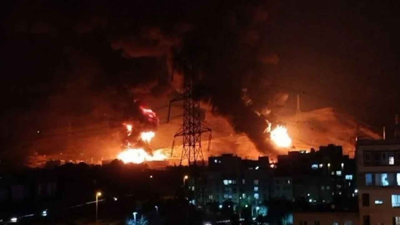 İran'dan İsrail'in şahdamarına saldırı