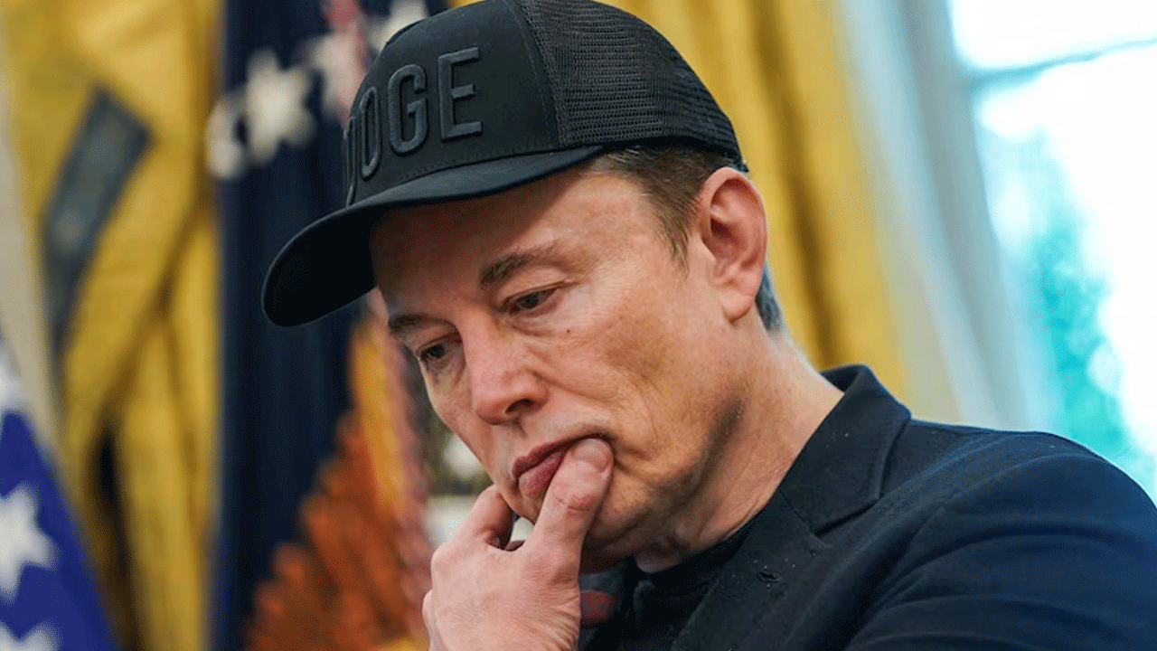 İran'dan Musk'a kötü haber: Resmen yasaklandı!