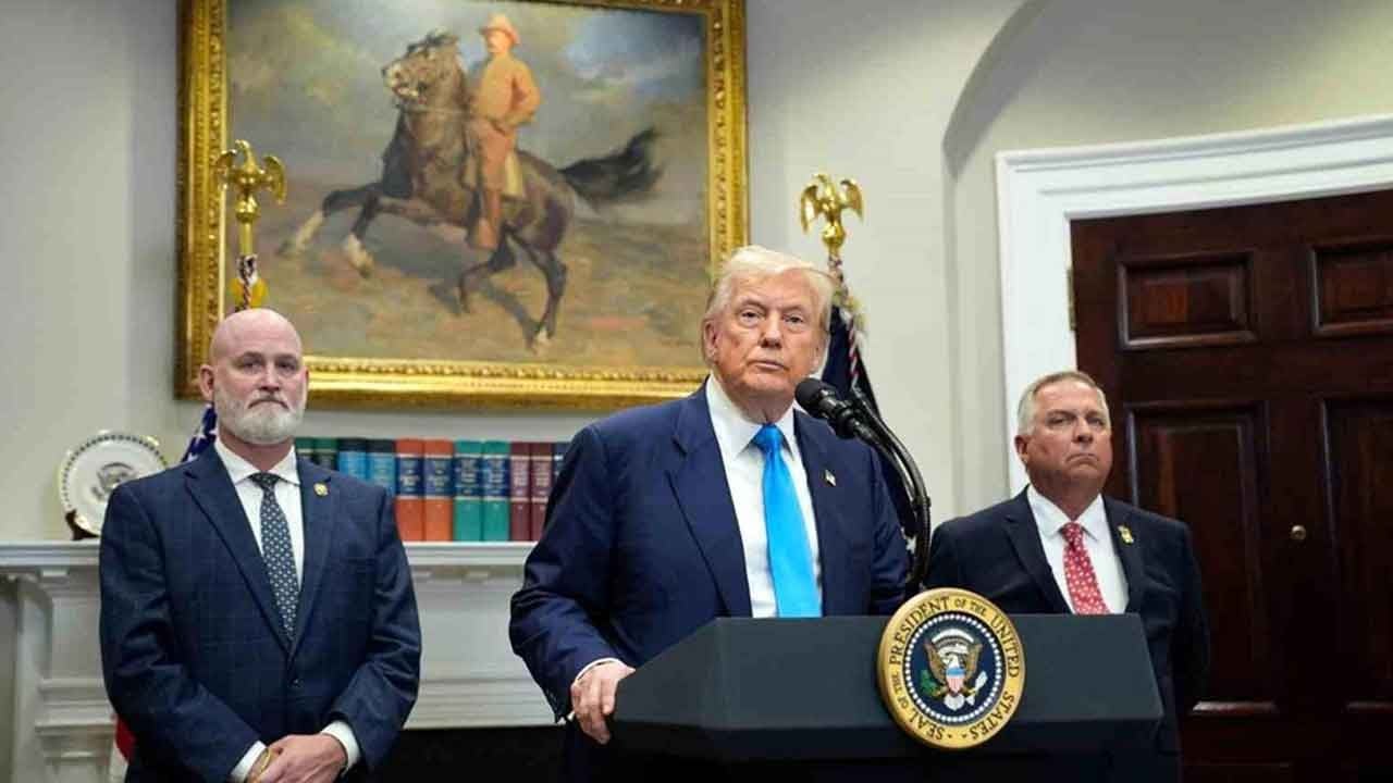 İran'dan Trump'ın petrol açmazına tokat gibi cevap! "İran'ı tehdit ederken benzin istasyonlarındaki sinirli müşterileri unutuyor!"