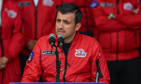 İran'ın ayıbı sonrası Selçuk Bayraktar Türkiye'ye müjdeli haberi verdi!