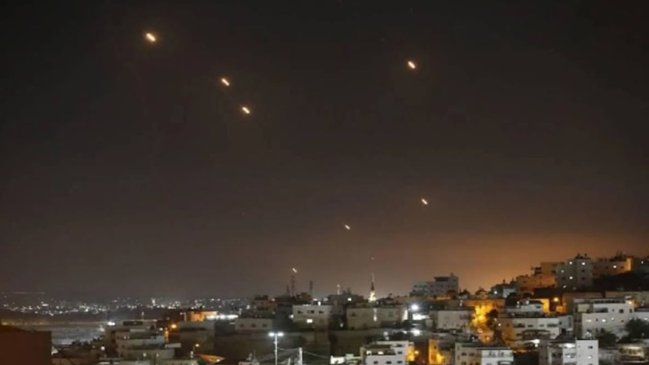 İran’ın füze saldırıları sonrası Katil İsrail’de 53 milyon dolarlık hasar