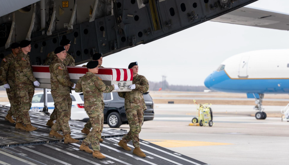 İran’ın misillemeleri meyvelerini veriyor: Bir asker daha 'erken emekli' oldu