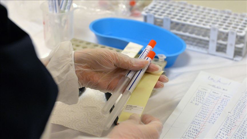 İranlı Bakan koronavirüsü yendi