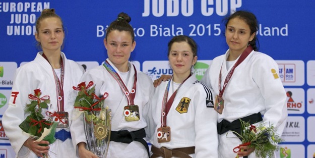 İrem Korkmaz Avrupa Kupası'nda şampiyon oldu