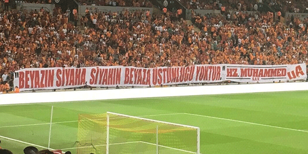 Irkçı hakarete Ultraslan'dan hadisli cevap!