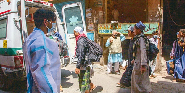 'Coronajihad' diyerek Müslümanlara saldırıyorlar