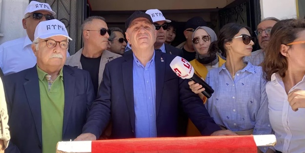 Irkçı Ümit Özdağ'dan skandal sözler: Seçim günü anne ve babanızı eve kilitleyin