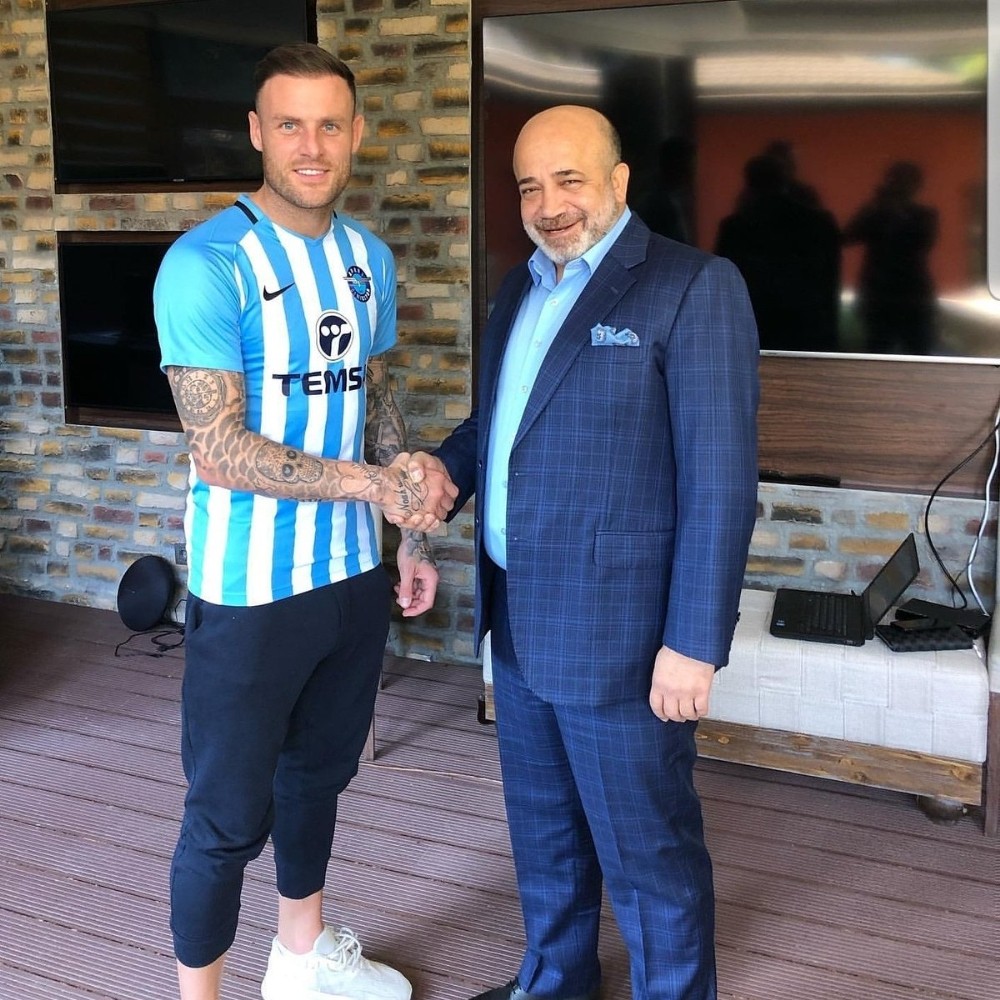 İrlandalı golcü Anthony Stokes, Adana Demirspor’da 