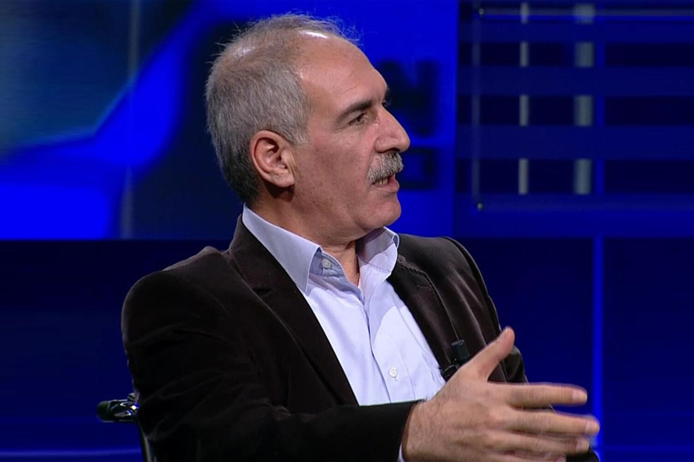 "Irmağın sürüklediği çöpe konmuş amiral sinek"! İşte Batı'nın şizofren toplum projesi