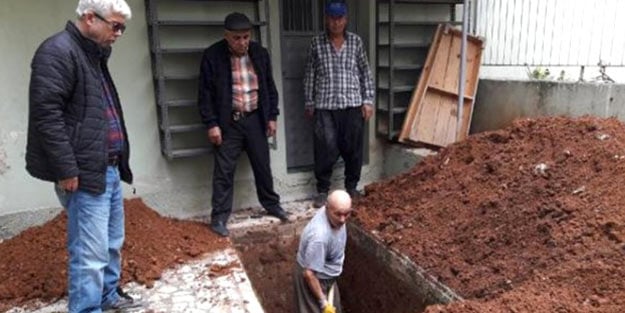 İş adamı vasiyeti etti! Mezarlık yerine bakın nereye gömüldü