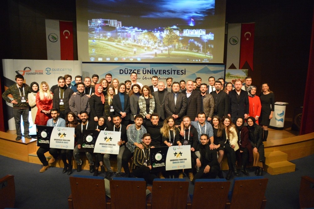 İş arayan değil iş kuran üniversite mezunları olacak 