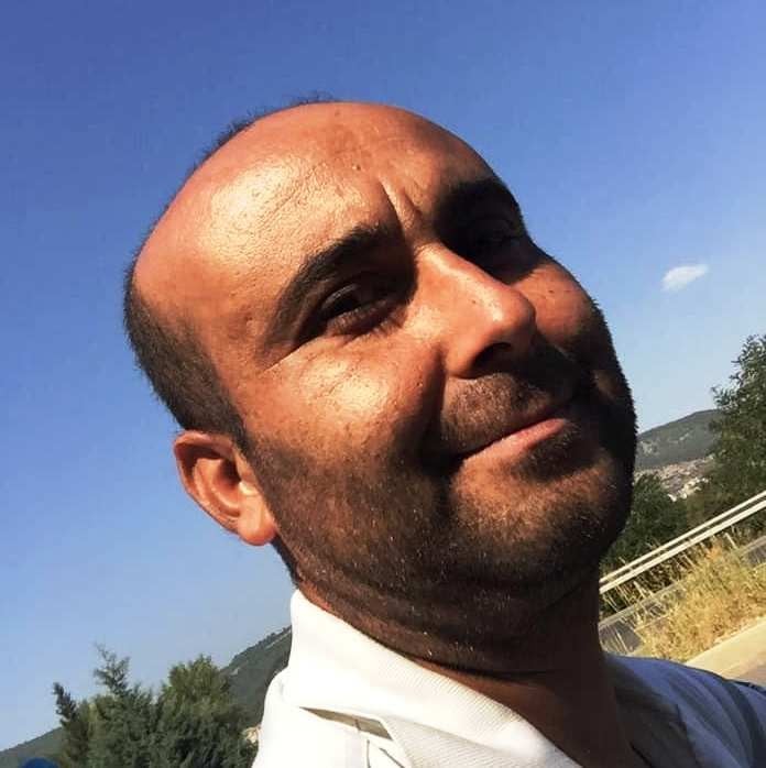 İş makinesine sıkışan işçi kurtarılamadı 