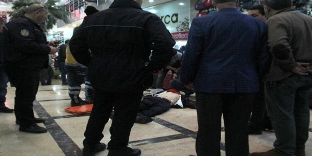 İş merkezinde feci ölüm