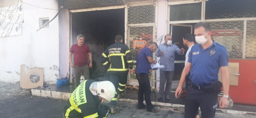 İş yerinde korkutan yangın 
