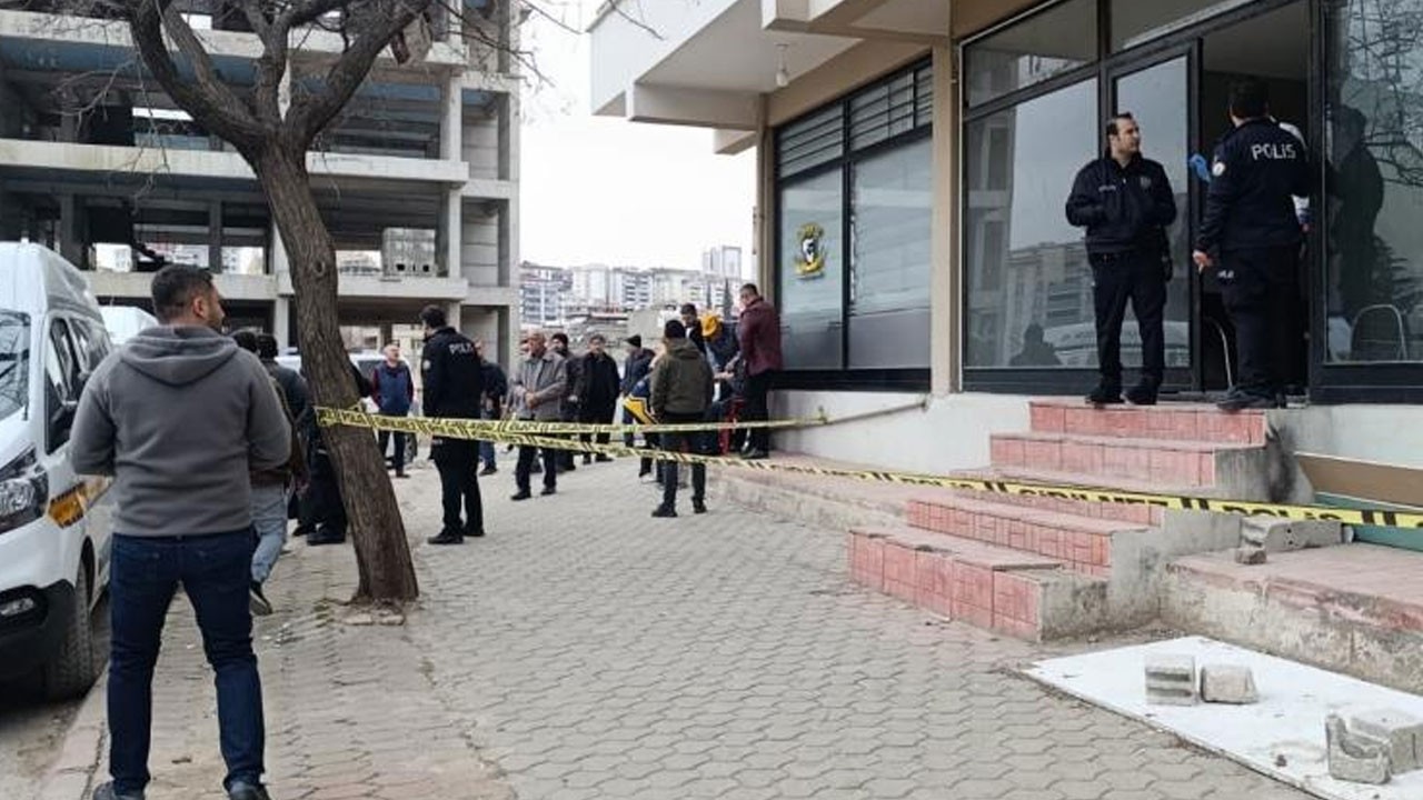 İş yerinde ölü bulundu!