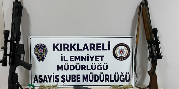 İş yerinde şoke eden görüntü! Cephanelik çıktı