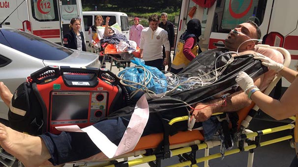 İş yerine 20 kişiyle silahlı saldırı: 6 kişi yaralı