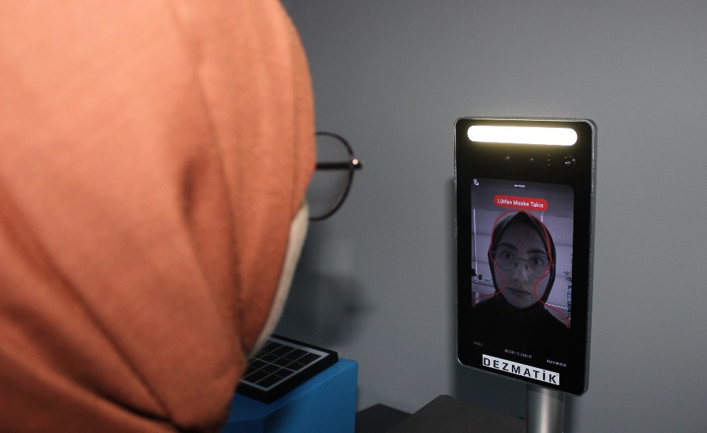 İş yerleri ve AVM’ler bu cihaz sayesinde ateş ölçerken personel kullanmayacak 