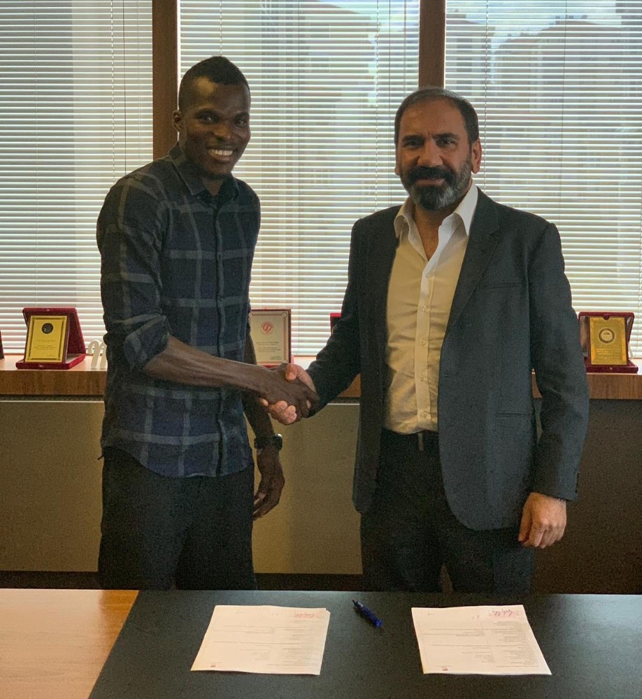 Isaac Cofie Demir Grup Sivasspor’da 