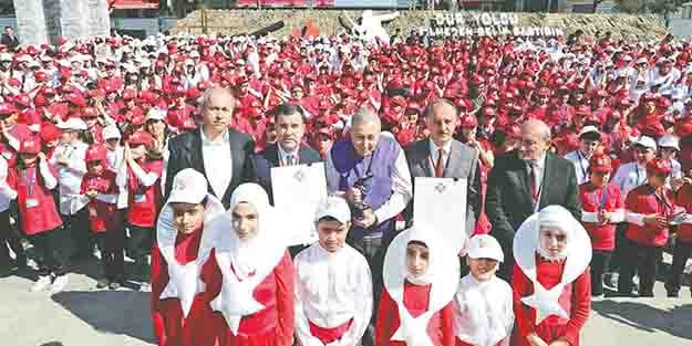 İşaret diliyle rekor kırdılar
