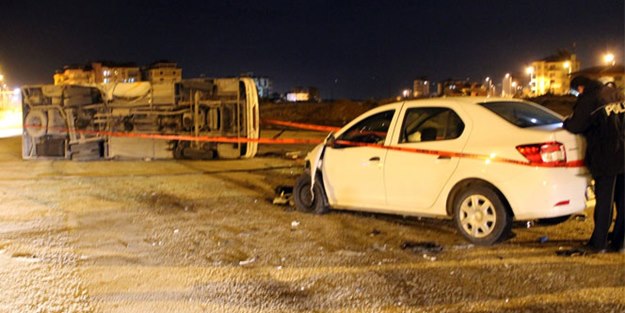  İşçi servisi kaza yaptı: 20 yaralı