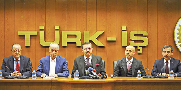 İşçi ve işveren temsilcilerinden Türk-İş’e ziyaret