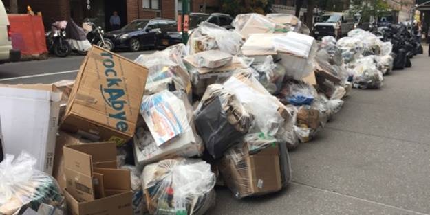 İşçilere 'zorunlu aşı' dayatması yapıldı! New York sokakları çöp içinde kaldı