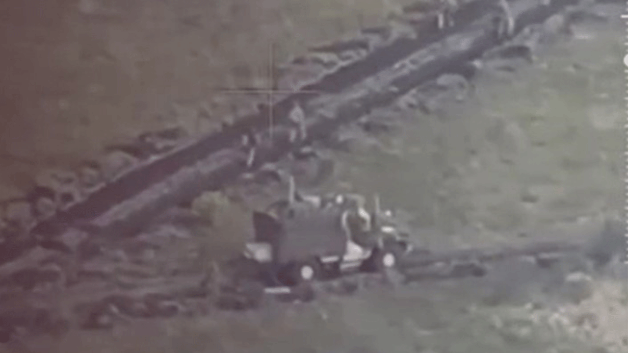 İşgal başladı: Hava taarruz birlikleri sınırı geçti!