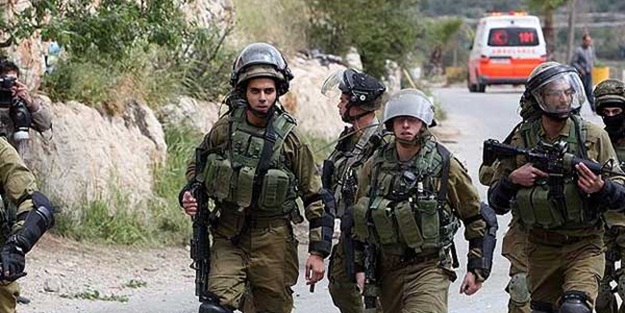 İşgalci İsrail askerleri 5 Filistinli çocuğu gözaltına aldı